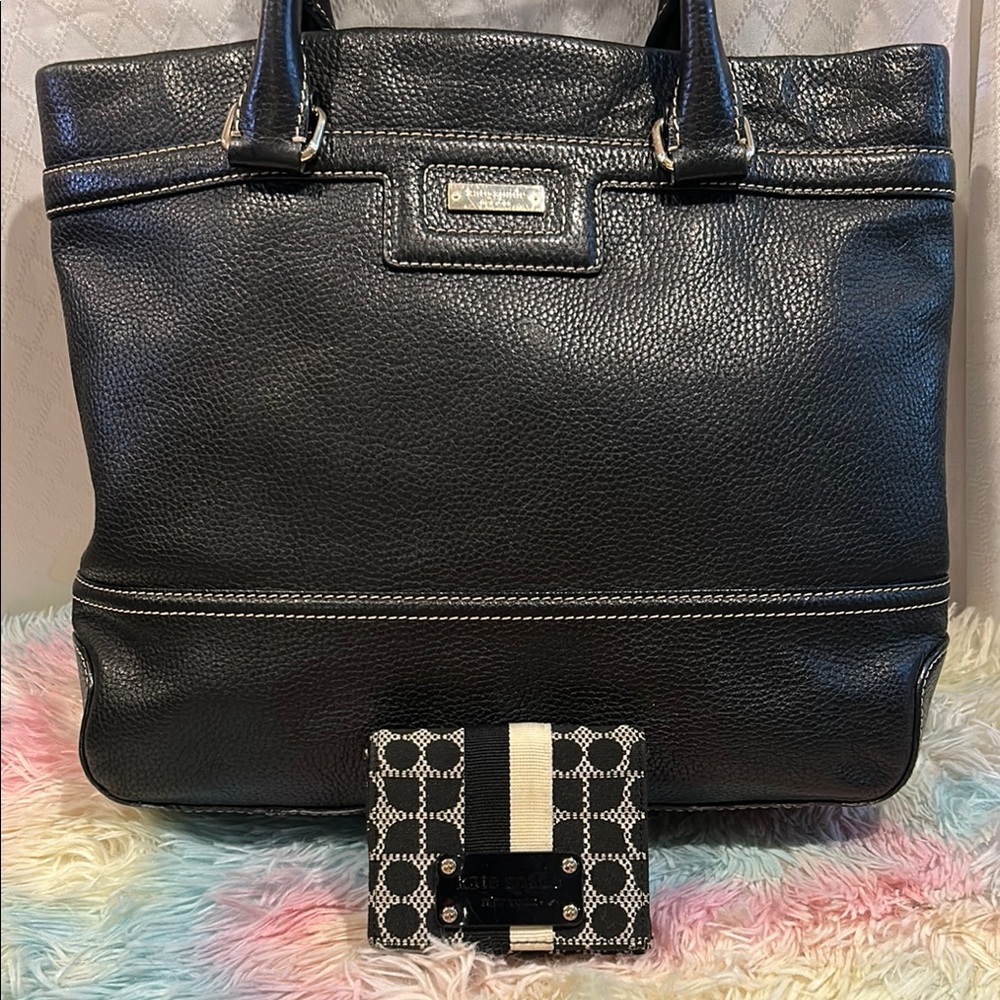 Kate Spade Black and Green Shoulder Bag with Wallet & Free Sunglasses& Bracelet - Picture 9 of 15